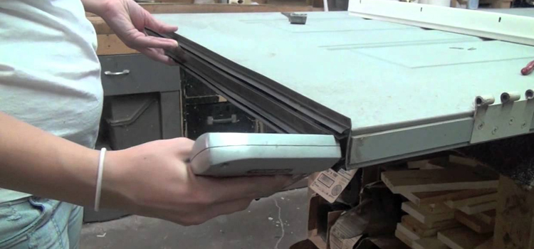 damaged steel door repair Oakleaf Plantation