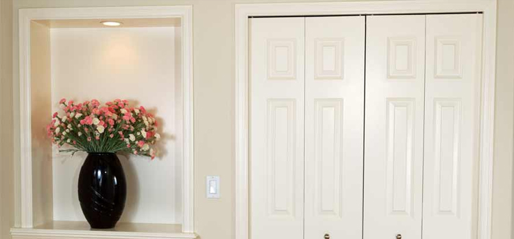 residential closet door repair in Oakleaf Plantation